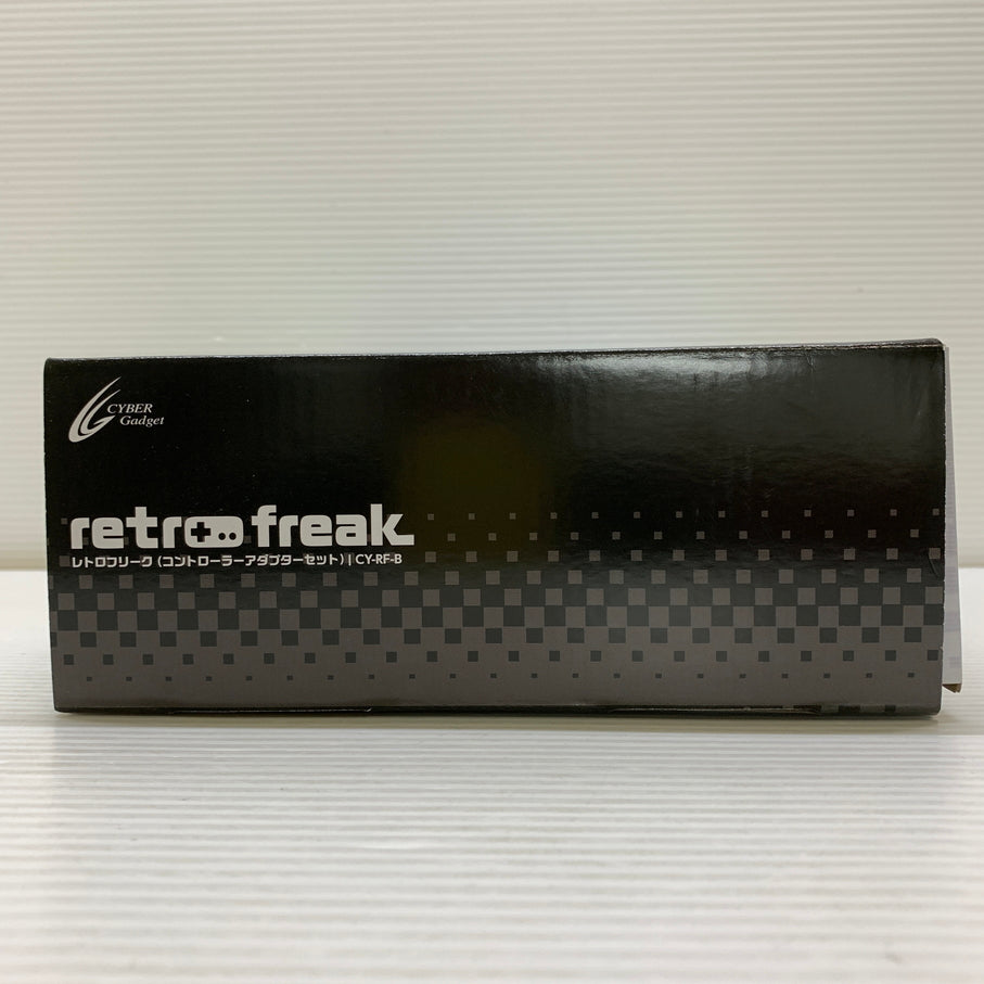 【中古品】 レトロフリーク (レトロゲーム互換機) (コントローラーアダプターセット) ゲームソフト レトロゲーム 023-260606-em-01-min 万代Net店