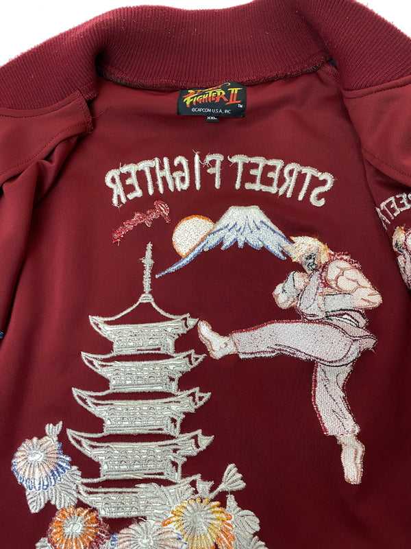 【中古品】【メンズ】 STREET FIGHTER2 ストリートファイター2 トラックジャケット メンズ アウター ケン ゲームキャラ 147-260615-em-28-min サイズ：XXL カラー：ブラック／レッド 万代Net店