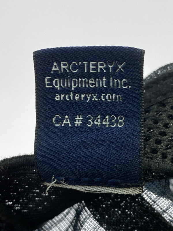 【中古品】【メンズ/レディース】 ARC'TERYX アークテリクス BIRD TRUCKER CAP バード トラッカー キャップ 帽子 185-260603-em-29-min サイズ：Free カラー：ブラック 万代Net店