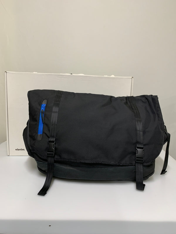 【中古品】【メンズ】 VISVIM ビズビム MESSENGER BAG レザー切替 メッセンジャーバッグ 鞄 188-260609-yn-37-min カラー：ブラック 万代Net店