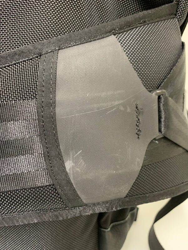 【中古品】【メンズ】 VISVIM ビズビム MESSENGER BAG レザー切替 メッセンジャーバッグ 鞄 188-260609-yn-37-min カラー：ブラック 万代Net店