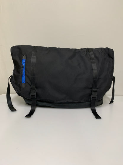 【中古品】【メンズ】 VISVIM ビズビム MESSENGER BAG レザー切替 メッセンジャーバッグ 鞄 188-260609-yn-37-min カラー：ブラック 万代Net店