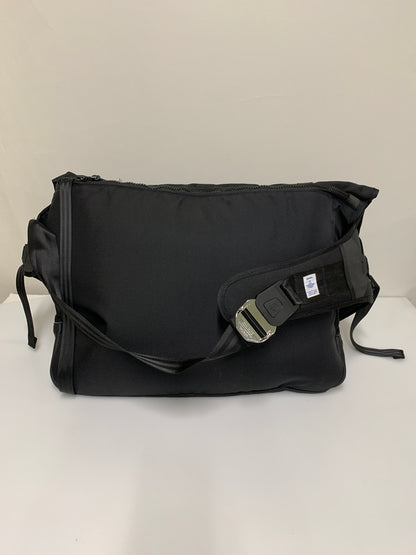 【中古品】【メンズ】 VISVIM ビズビム MESSENGER BAG レザー切替 メッセンジャーバッグ 鞄 188-260609-yn-37-min カラー：ブラック 万代Net店