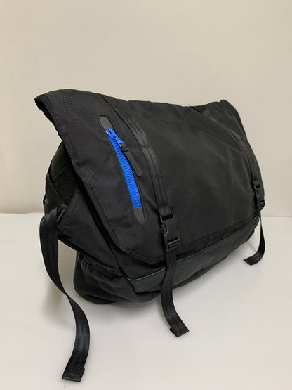 【中古品】【メンズ】 VISVIM ビズビム MESSENGER BAG レザー切替 メッセンジャーバッグ 鞄 188-260609-yn-37-min カラー：ブラック 万代Net店