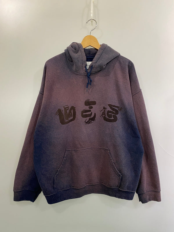【中古美品】【メンズ】 SASQUATCHFABRIX サスクワァッチファブリックス EASTEND DRAGON FONT HOODIE 24AW-CSP-001 イーストエンドドラゴン フォント フーディー パーカー トップス 140-260602-yn-14-min サイズ：XL カラー：NAVY FADE 万代Net店