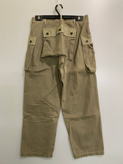 【中古品】【メンズ】 WAREHOUSE ウエアハウス MILITARY HERRINGBONE MONKEY PANTS モンキーパンツ ボトムス 156-260604-AS-38-min サイズ：32 カラー：カーキ 万代Net店