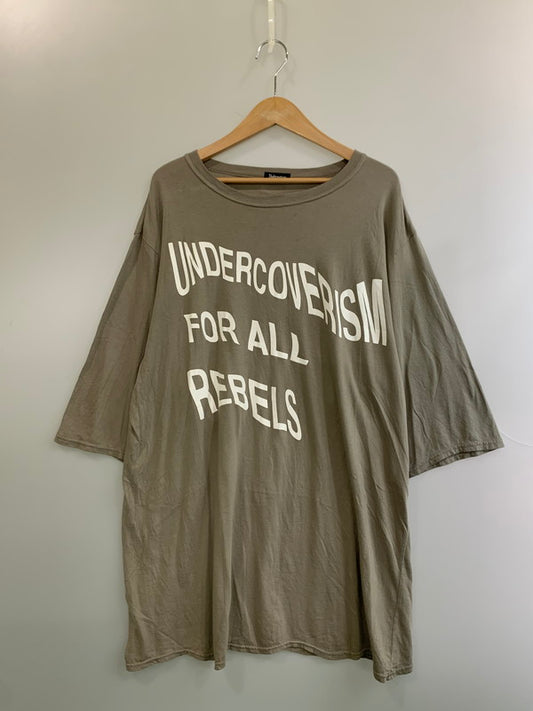 【中古品】【メンズ】 UNDERCOVERISM アンダーカバーイズム U11C4810-3 SS LOGO TEE ロゴTシャツ 五分丈Tシャツ 140-260610-kt-06-min サイズ：4 カラー：カーキ 万代Net店