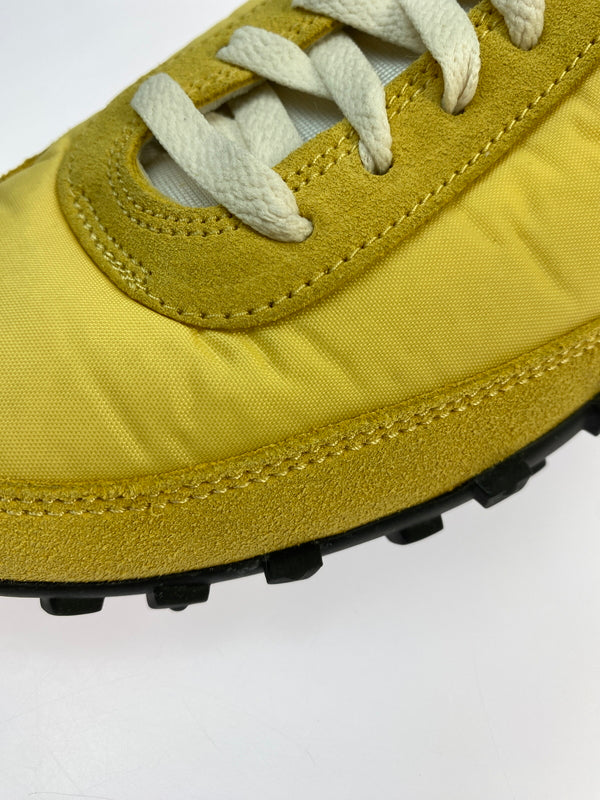 【中古品】【メンズ】 NIKE ナイキ WAFFLE RACER IM8658-700 ワッフルレーサー スニーカー 靴 160-260609-yn-02-min サイズ：28.5cm US10.5 カラー：TOPAZ GOLD/SAIL/COCONUT MILK/STADIUM GREEN 万代Net店