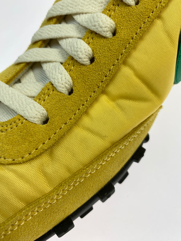 【中古品】【メンズ】 NIKE ナイキ WAFFLE RACER IM8658-700 ワッフルレーサー スニーカー 靴 160-260609-yn-02-min サイズ：28.5cm US10.5 カラー：TOPAZ GOLD/SAIL/COCONUT MILK/STADIUM GREEN 万代Net店