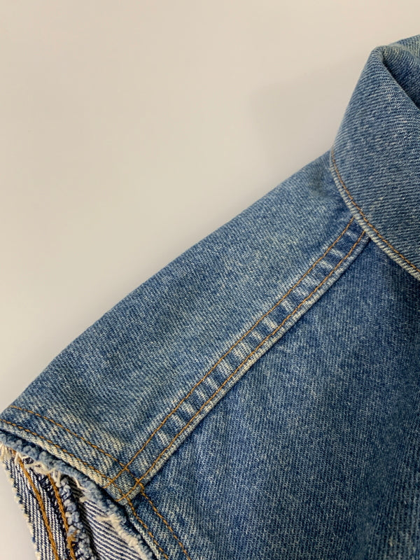 【現状渡し品】【メンズ】 LEVI'S リーバイス 70505-0217 90S DENIM JACKET デニムジャケット 146-260604-AS-64-min サイズ：42 カラー：ブルー 万代Net店