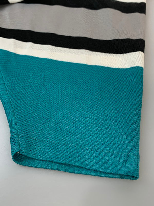 【現状渡し品】【メンズ】 SAN JOSE SHARKS サンノゼ・シャークス HOCKEY SHIRT ホッケーシャツ ワッペン 146-260610-kt-08-min サイズ：サイズ不明 カラー：マルチカラー 万代Net店