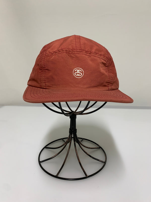 【現状渡し品】【メンズ】 STUSSY ステューシー 5PANEL LOGO CAP キャップ 帽子 185-260607-AS-8-min カラー：レッド 万代Net店