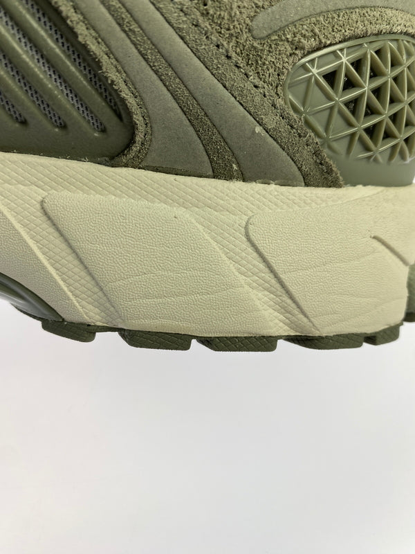 【中古品】【メンズ】 NIKE ナイキ ZOOM VOMERO 5 HF1553-002 ズーム ボメロ 5 スニーカー 靴 160-260611-yn-04-min サイズ：27.0cm US9 カラー：DARK STUCCO/LIGHT SMOKE GREY/PHANTOM 万代Net店