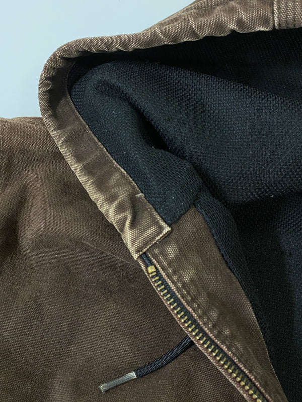 【現状渡し品】【メンズ】 CARHARTT カーハート ACTIVE JACKET J25 DKB アクティブジャケット アウター 146-260609-yn-12-min サイズ：XL カラー：ブラウン 万代Net店