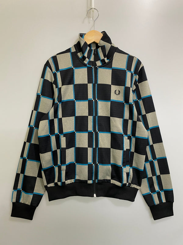 【中古品】【メンズ】 FRED PERRY フレッドペリー ZIP UP JACKET J6540 ジップアップジャケット ライトアウター 141-260609-yn-23-min サイズ：M カラー：ブラック 万代Net店