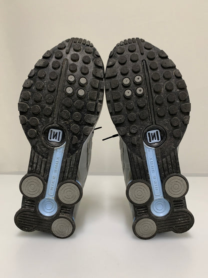 【中古品】【メンズ】 NIKE ナイキ SHOX R4 HQ1988-004 ショックス スニーカー 靴 160-260609-yn-42-min サイズ：27.5cm US9.5 カラー：METALLIC SILVER/METALLIC SILVER-BLACK 万代Net店