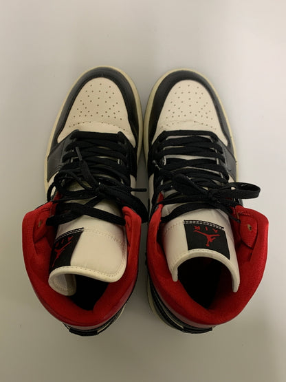 【中古品】【メンズ】 NIKE ナイキ WMNS AIR JORDAN 1 BQ6472-061 ウィメンズ エア ジョーダン 1 ミッド スニーカー 靴 160-260609-yn-41-min サイズ：27.5cm US10.5 カラー：BLACK/GYM RED-SAIL 万代Net店