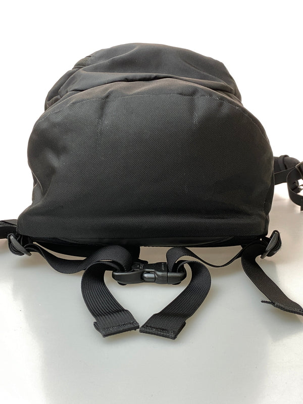 【現状渡し品】【メンズ/レディース】 ARC'TERYX アークテリクス 26L BACKPACK 7715-119342 バックパック リュックサック カバン 鞄 188-260615-em-20-min カラー：ブラック 万代Net店