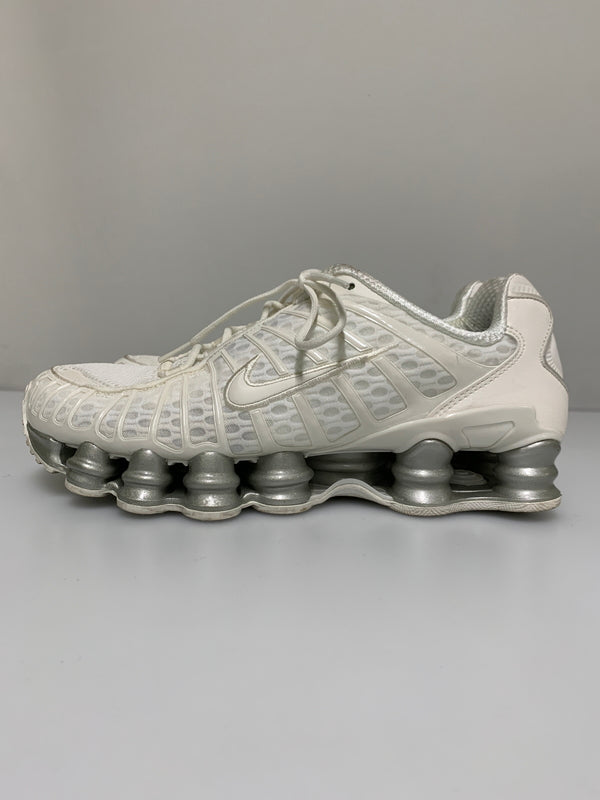 【中古品】【メンズ】 NIKE ナイキ WOMEN'S SHOX TL AR3566-103 ウィメンズ ショックス スニーカー 靴 160-260609-yn-43-min サイズ：27.0cm US10 カラー：ホワイト 万代Net店