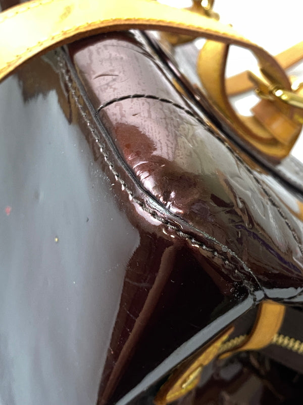 【現状渡し品】【レディース】 LOUIS VUITTON ルイ・ヴィトン モノグラム ヴェルニ ローズウッド アヴェニュー ショルダーバッグ M93510 レディース カバン 光沢 179-260615-em-17-min カラー：ワインレッド系 万代Net店