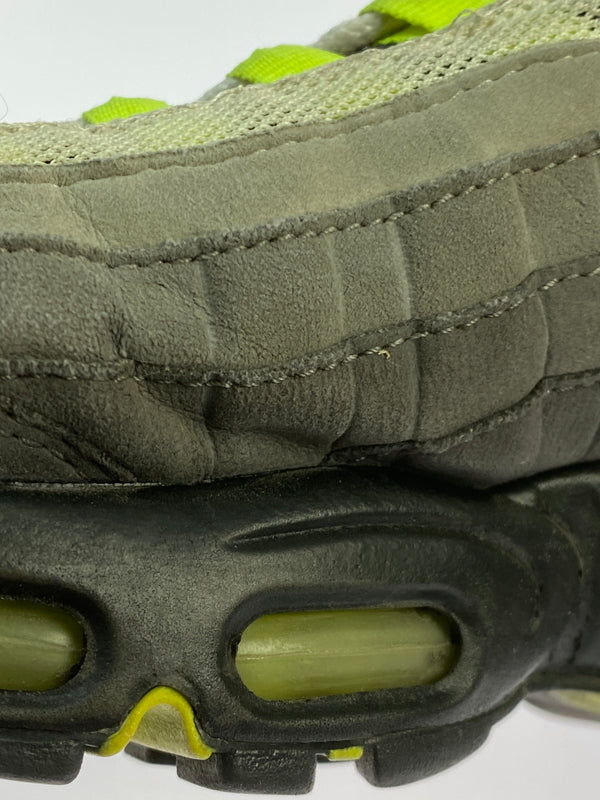 【中古品】【メンズ】 NIKE ナイキ AIR MAX 95 OG 554970-071 アマックス95 オリジナル スニーカー 靴 160-260617-yn-27-min サイズ：28.5cm US10.5 カラー：BLACK/VOLT-MEDIUM ASH-DARK PEWTER 万代Net店