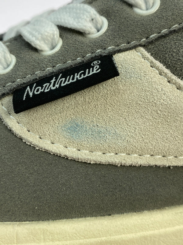 【中古品】【メンズ】 NORTHWAVE ノースウェーブ ESPRESSO SUEDE NW-001 エスプレッソスエード スニーカー 靴 162-260617-yn-38-min サイズ：27.3cm カラー：GREY/WHITE 万代Net店