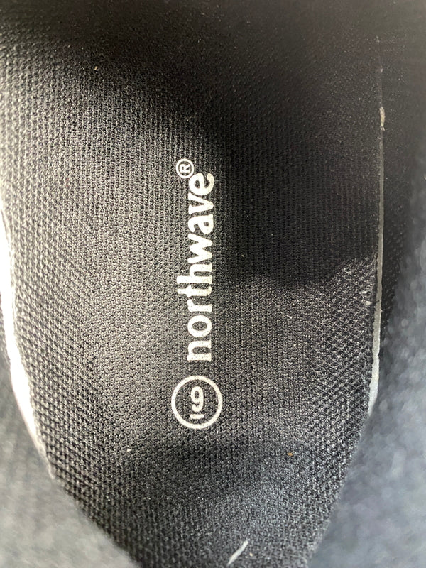 【中古品】【メンズ】 NORTHWAVE ノースウェーブ ESPRESSO SUEDE NW-001 エスプレッソスエード スニーカー 靴 162-260617-yn-38-min サイズ：27.3cm カラー：GREY/WHITE 万代Net店