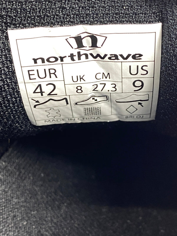 【中古品】【メンズ】 NORTHWAVE ノースウェーブ ESPRESSO SUEDE NW-001 エスプレッソスエード スニーカー 靴 162-260617-yn-38-min サイズ：27.3cm カラー：GREY/WHITE 万代Net店
