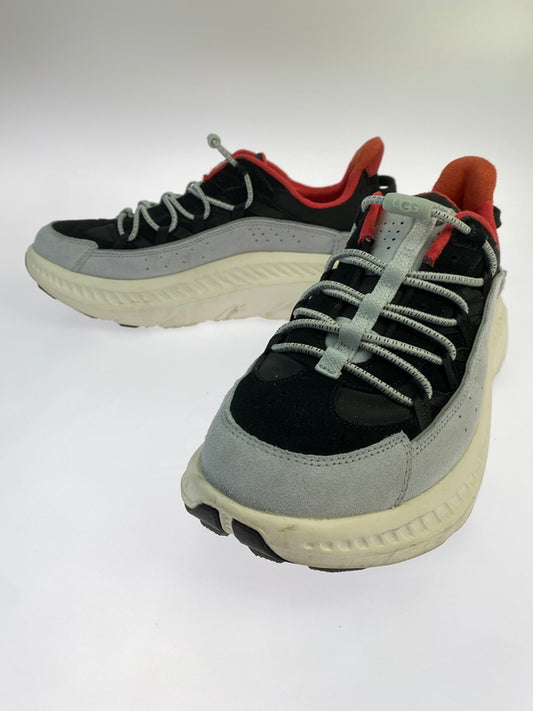 【中古品】【メンズ】 UGG アグ V2 REMIX NAVY ローカットスニーカー CA805 ブイツー リミックス ネイビー 靴 シューズ スニーカー SNEAKER 162-260618-KS-03-min サイズ：27.5cm US9.5 カラー：ブラック/グレー/レッド 万代Net店
