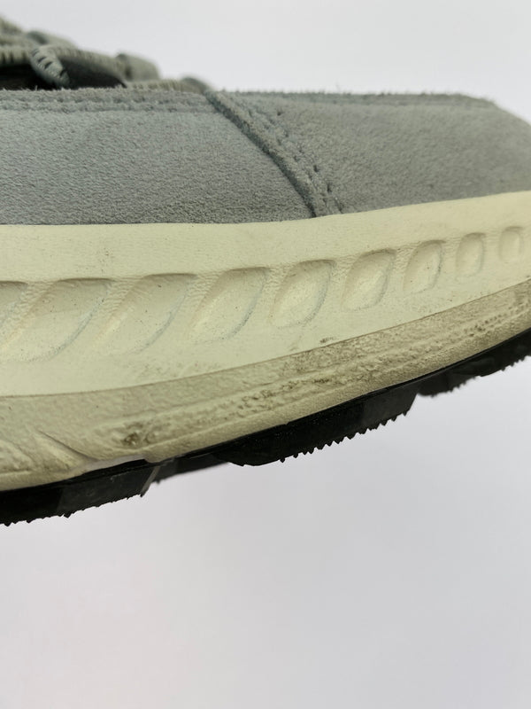 【中古品】【メンズ】 UGG アグ V2 REMIX NAVY ローカットスニーカー CA805 ブイツー リミックス ネイビー 靴 シューズ スニーカー SNEAKER 162-260618-KS-03-min サイズ：27.5cm US9.5 カラー：ブラック/グレー/レッド 万代Net店