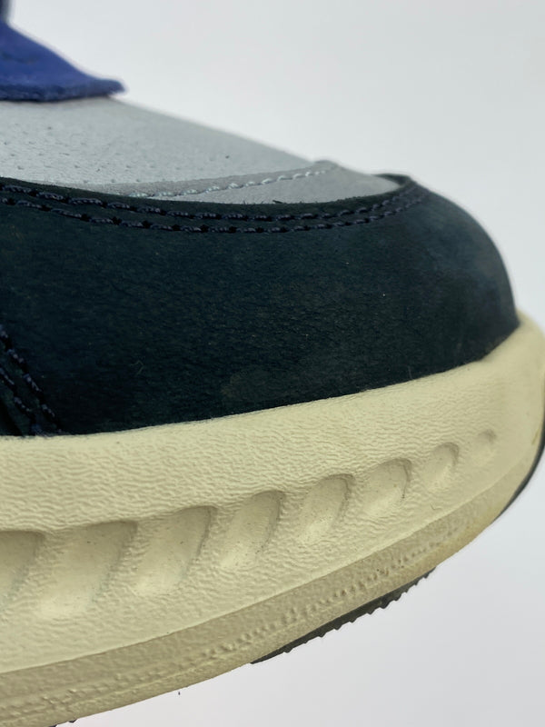 【中古品】【メンズ】 UGG アグ V2 NUBUCK ローカットスニーカー CA805 ブイツー ヌバック 靴 シューズ スニーカー SNEAKER 162-260618-KS-02-min サイズ：27.5cm US9.5 カラー：ブルー/ライトブルー 万代Net店