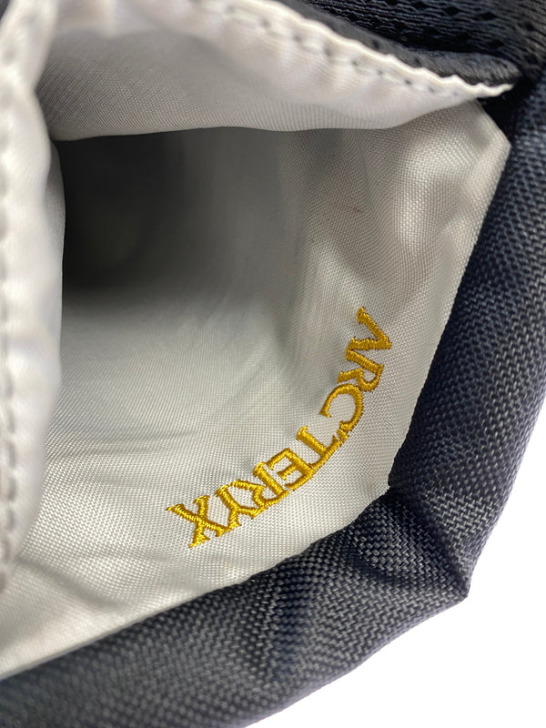 【中古品】【メンズ】 ARC'TERYX アークテリクス MANTIS 2 マンティス2 ショルダーバッグ カバン 188-260618-jt-16-min カラー：ブラック 万代Net店