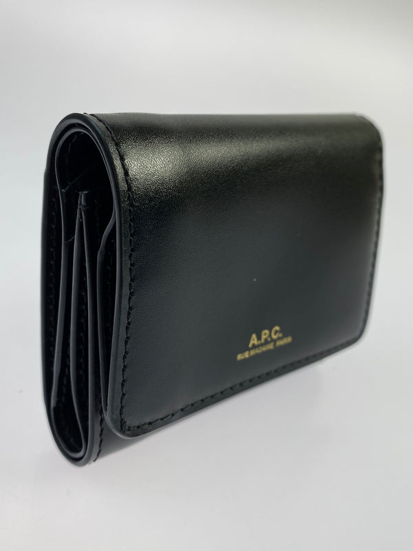 【中古品】【メンズ/レディース】 A.P.C. アーペーセー WALLET 三つ折り財布 201-260806-yn-25-min カラー：ブラック 万代Net店