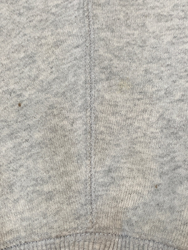 【現状渡し品】【メンズ】 THE BLACK EYE PATCH ザ ブラックアイパッチ 取扱注意 SWEATSHIRT スウェットシャツ 長袖 メンズ トップス 142-260618-KS-22-min サイズ：L カラー：ライトグレー 万代Net店