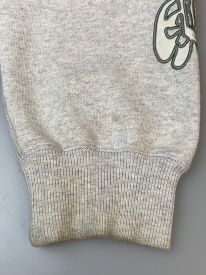 【現状渡し品】【メンズ】 THE BLACK EYE PATCH ザ ブラックアイパッチ 取扱注意 SWEATSHIRT スウェットシャツ 長袖 メンズ トップス 142-260618-KS-22-min サイズ：L カラー：ライトグレー 万代Net店