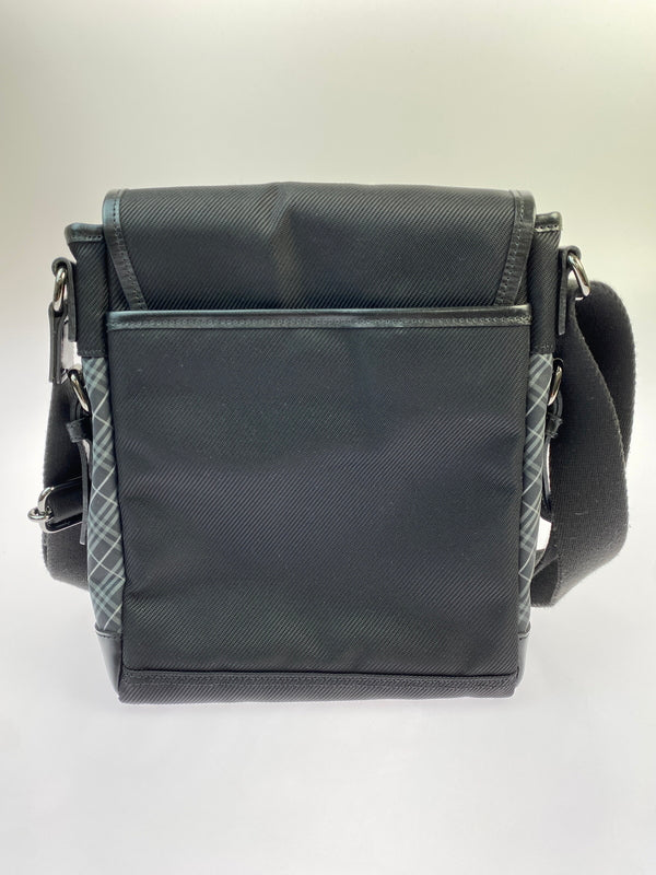【中古品】【メンズ】 BURBERRYS BLACK LABEL バーバリーズ ブラック レーベル SHOULDER BAG ショルダーバッグ カバン 180-260625-jt-03-min カラー：ブラック 万代Net店