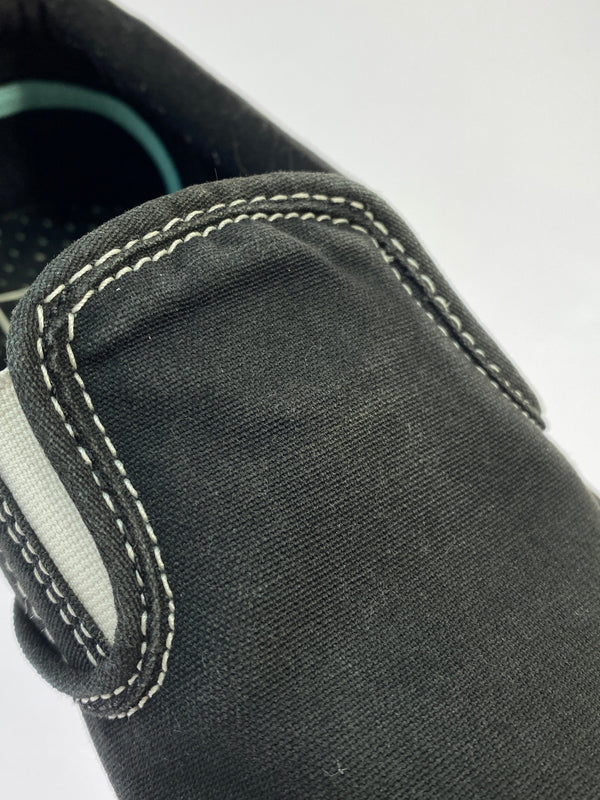 【中古品】【メンズ】 VANS バンズ CLASSIC SLIP-ON VN000EYEBLK クラシック スリッポン ヴァンズ メンズ シューズ 靴 スニーカー 163-260621-em-06-min サイズ：8 カラー：ブラック 万代Net店