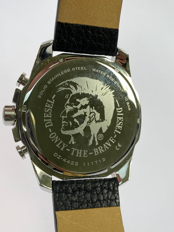 【中古品】【メンズ】 DIESEL ディーゼル クロノグラフ 腕時計 DZ-4423 メンズ ウォッチ 198-260624-hu-21-min カラー：ネイビー/シルバー/ブラック 万代Net店