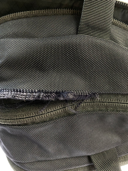 【現状渡し品】【メンズ】 THE NORTH FACE ザ ノースフェイス NM81863 SHUTTLE DAYPACK シャトル デイパッグ カバン 188-260625-jt-09-min カラー：ブラック 万代Net店