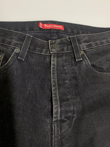 【中古品】【メンズ】 SUPREME シュプリーム STRAIGHT BLACK DENIM PANTS ストレート ブラック デニムパンツ ボトムス 149-260622-yn-03-min サイズ：30 カラー：ブラック 万代Net店