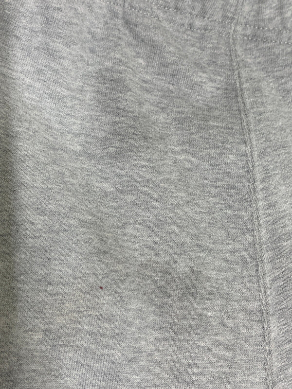 【中古品】【メンズ】 SUPREME シュプリーム RAISED EMBROIDERY SWEATPANT レイズド エンブロイダリー スウェットパンツ 刺繍 ボトムス 149-260622-yn-02-min サイズ：L カラー：グレー 万代Net店