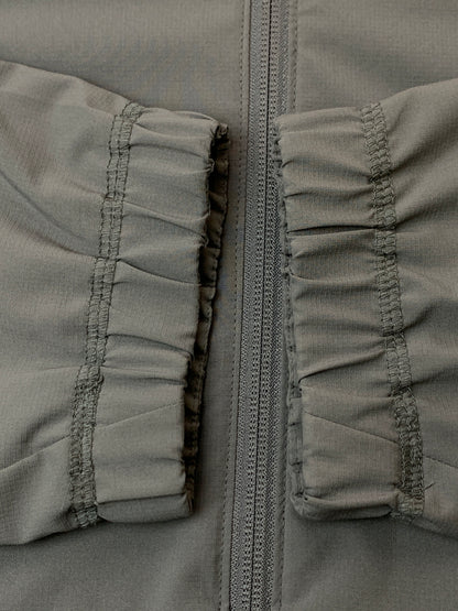 【中古品】【メンズ】 NANGA ナンガ HYBRID FLEX ZIP BLOUSON ハイブリッド フレックス ジップ ブルゾン N2500-1P515E メンズ アウター 144-260625-hu-02-min サイズ：L カラー：グレー 万代Net店