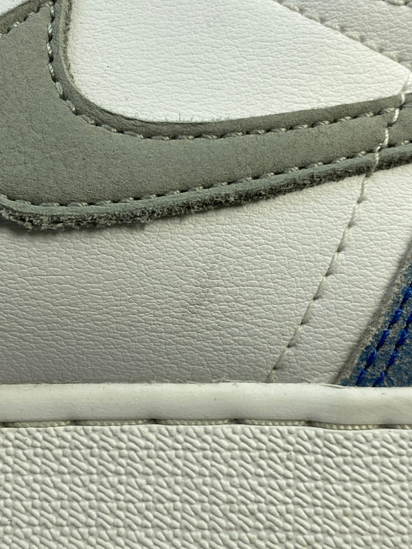 【中古品】【レディース】 NIKE ナイキ GS AIR JORDAN 1 エアジョーダン HIGH OG "HYPER ROYAL" 575441-402 レディース 靴 スニーカー 166-260627-hu-03-min サイズ：25 カラー：ホワイト/ライトブルー/ライトグレー 万代Net店