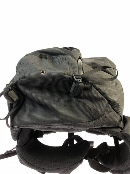 【中古品】【メンズ】 MYSTERY RANCH ミステリーランチ RADIX31 バッグ リュック デイパック バックパック 188-260627-hu-17-min カラー：ブラック 万代Net店