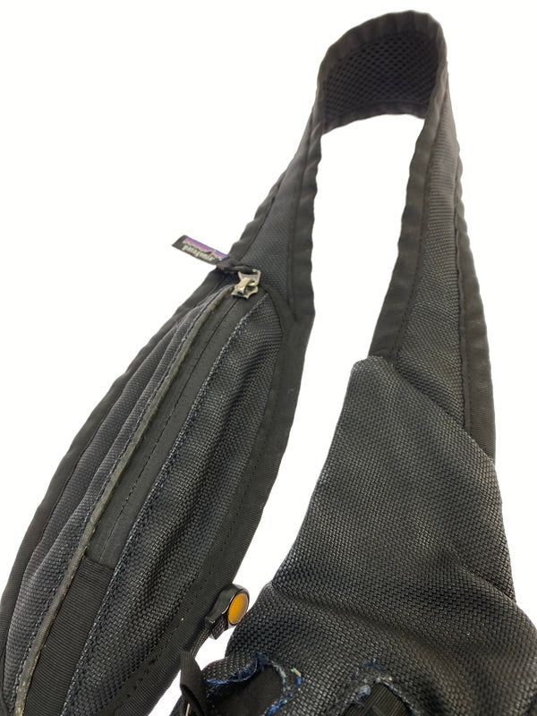 【現状渡し品】【メンズ】 PATAGONIA パタゴニア ATOM SLING アトム スリング 48256F6 バッグ ワンショルダー ショルダー 188-260627-hu-14-min カラー：ブラック 万代Net店