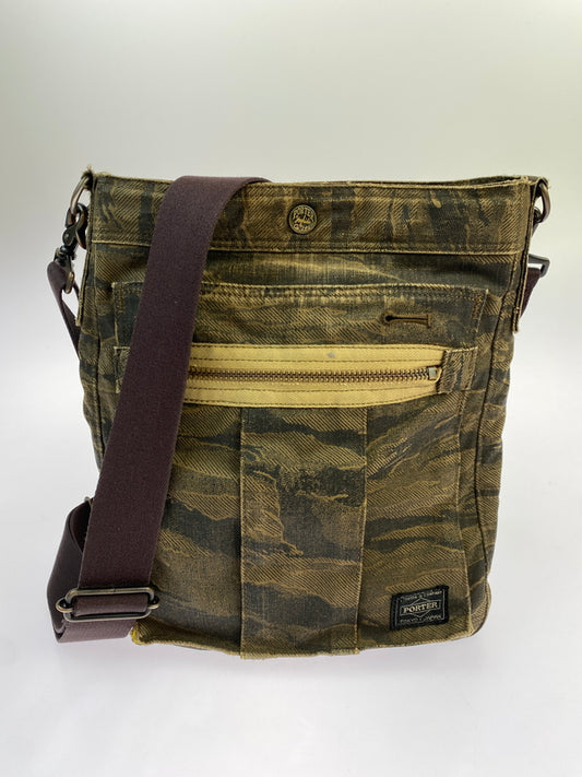 【現状渡し品】【メンズ】 PORTER ポーター CAMO SHOULDER BAG カモ ショルダーバッグ 188-260627-hu-15-min カラー：ブラウン系（カモ） 万代Net店
