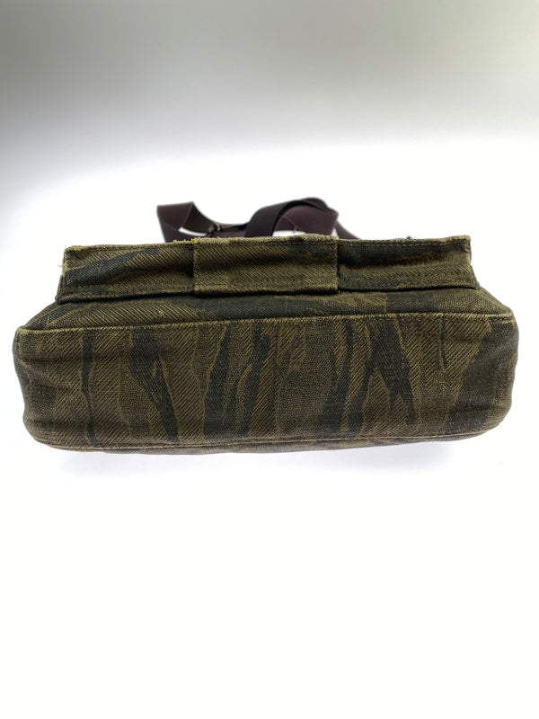 【現状渡し品】【メンズ】 PORTER ポーター CAMO SHOULDER BAG カモ ショルダーバッグ 188-260627-hu-15-min カラー：ブラウン系（カモ） 万代Net店