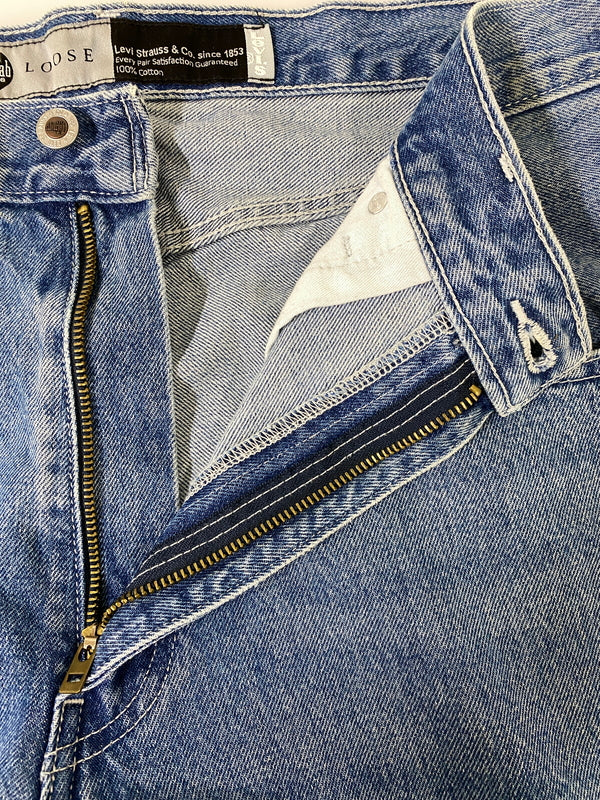 【中古品】【メンズ】 LEVI'S リーバイス SILVERTAB LOOSE FIT DENIM PANTS PC9-A3421-0001 シルバータブ ルーズフィット デニムパンツ メンズ ボトムス ジーンズ ジーパン 158-260720-em-18-min サイズ：W36×L30 カラー：インディゴ 万代Net店