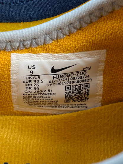 【中古品】【メンズ】 NIKE ナイキ HJ8080－700 WMNS AIR MAX SNDR ウイメンズ エアーマックス サンダー スニーカー 靴 160-260625-jt-20-min サイズ：US 9 26.0cm カラー：Canyon Gold and Deep Ocean 万代Net店