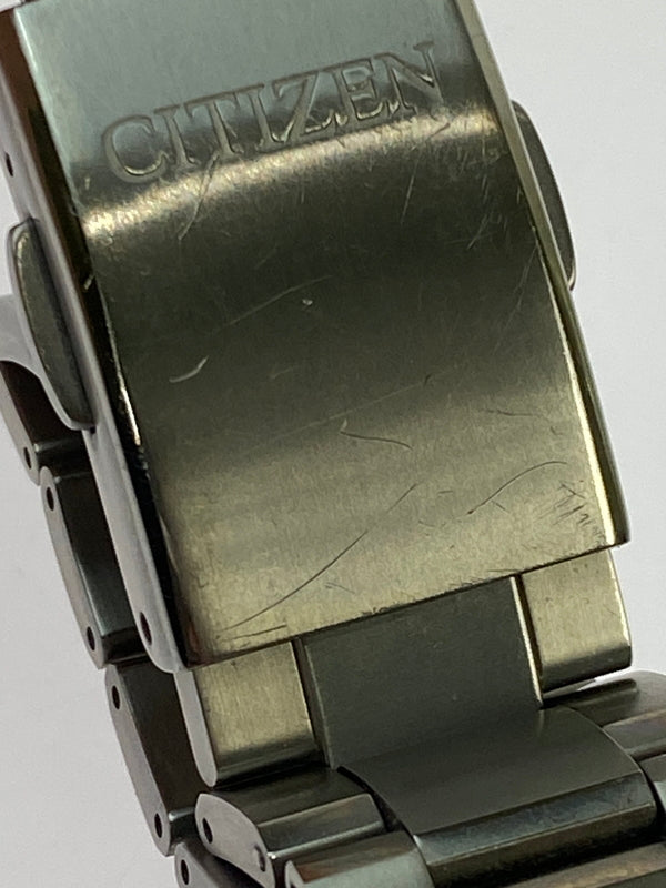 【中古品】【メンズ】 CITIZEN シチズン アテッサエコドライブ アナログ ソーラー腕時計 H145-TO18548メンズ ウォッチ 197-260627-hu-08-min カラー：シルバー/ブラック 万代Net店